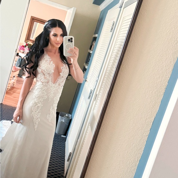 Ines Desanto Bridal - Picture 5 of 6